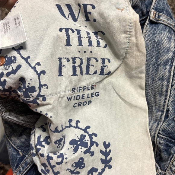 We The Free Ripple Wide Leg Crop 25 - Picture 9 of 14